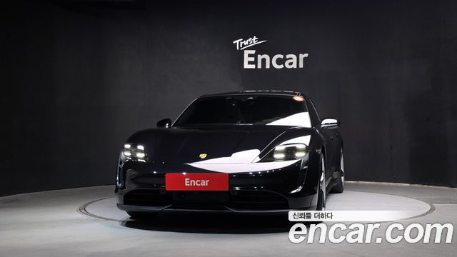 Porsche Taycan 2024 — photo 3