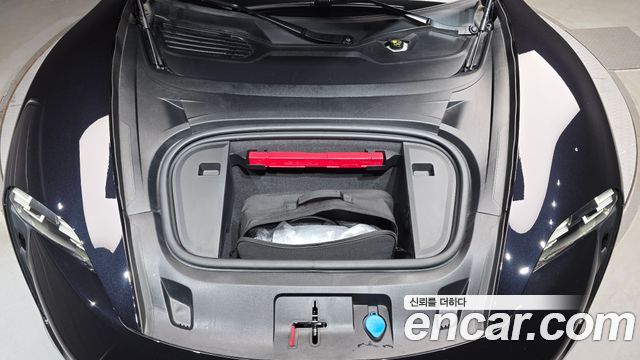 Porsche Taycan 2024 — photo 6