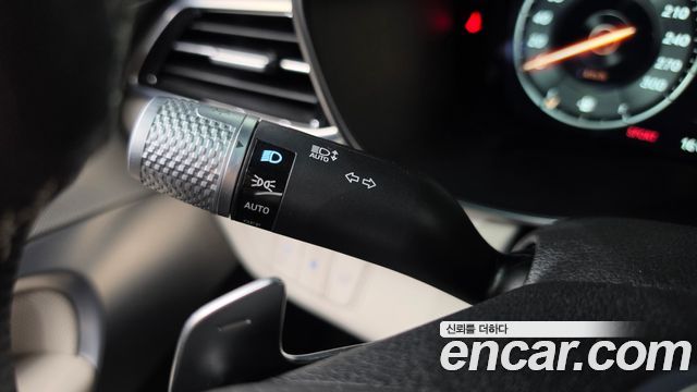 Genesis G70 2024 — photo 30
