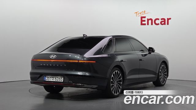 Hyundai Grandeur 2023 — photo 2