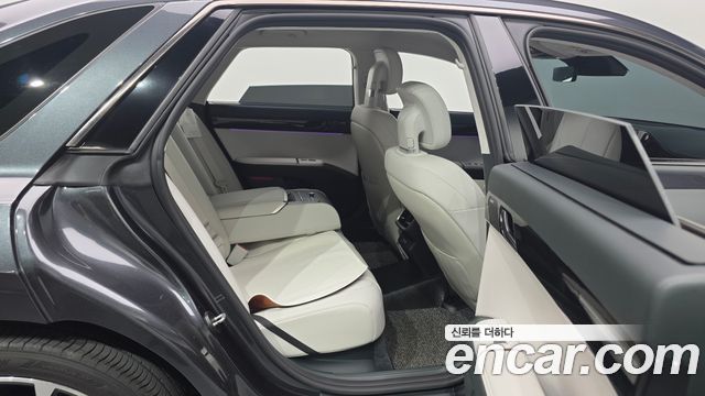 Hyundai Grandeur 2023 — photo 17