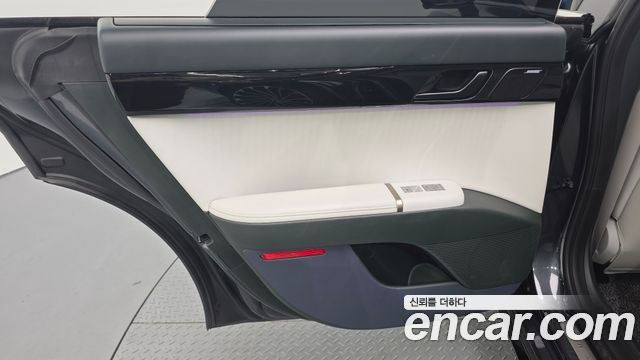 Hyundai Grandeur 2023 — photo 15
