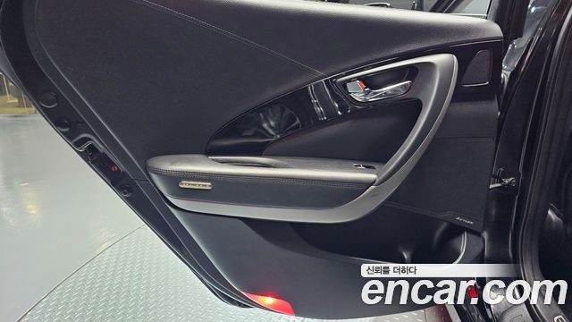 Hyundai Grandeur 2013 — photo 15