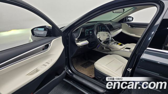 Hyundai Grandeur 2022 — photo 17