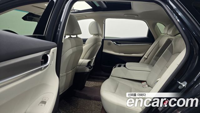 Hyundai Grandeur 2022 — photo 18
