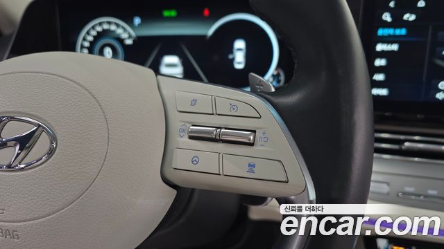 Hyundai Grandeur 2022 — photo 23