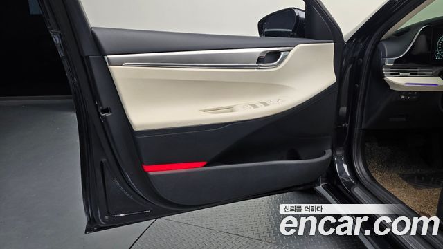 Hyundai Grandeur 2022 — photo 14