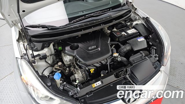 Hyundai AVANTE 2015 — photo 6