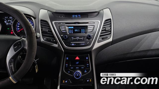 Hyundai AVANTE 2015 — photo 20