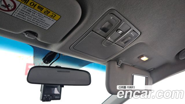 Hyundai AVANTE 2015 — photo 25