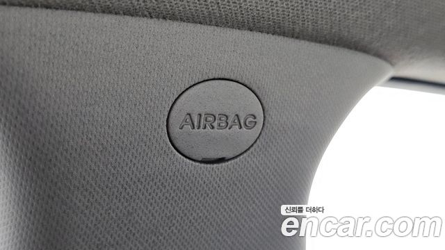 Hyundai AVANTE 2015 — photo 33