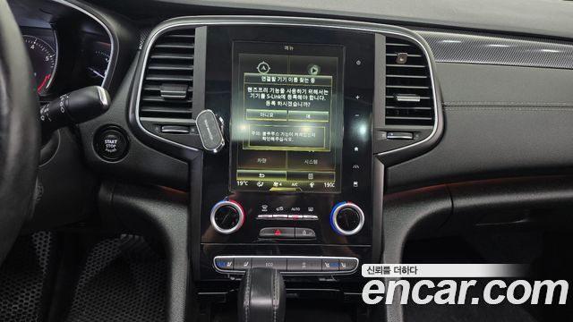 Renault Korea SM6 2016 — photo 20