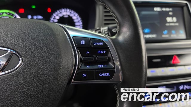 Hyundai Sonata 2018 — photo 15