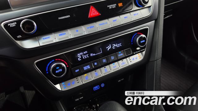Hyundai Sonata 2018 — photo 20