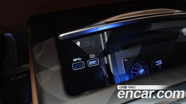 Genesis G80 2021 — photo 29