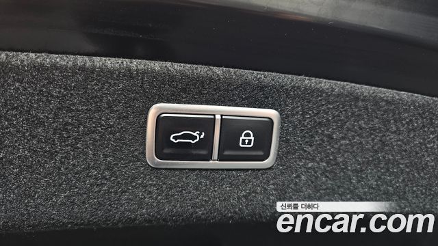 Genesis G80 2021 — photo 37