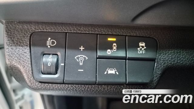Kia Stonic 2020 — photo 18
