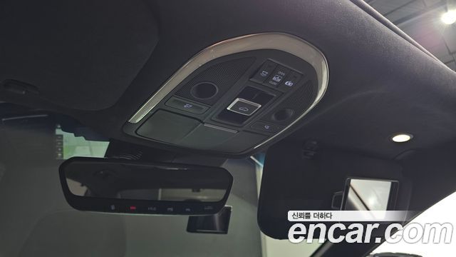 Genesis G80 2017 — photo 15