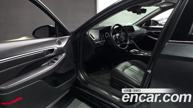 Hyundai Sonata 2023 — photo 10