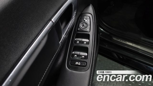 Hyundai Sonata 2023 — photo 18