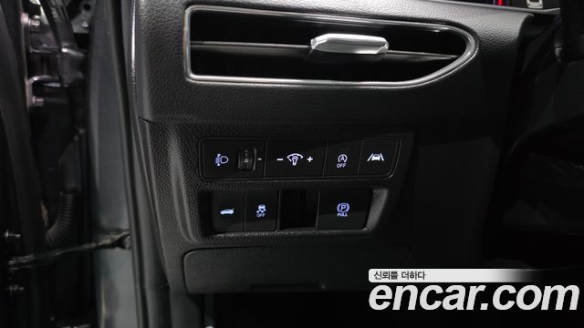Hyundai Sonata 2023 — photo 19