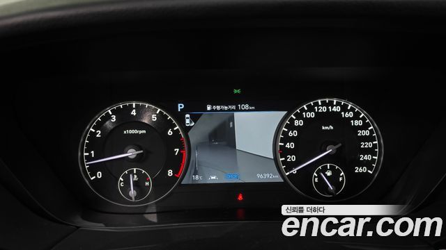 Genesis G90 2019 — photo 8
