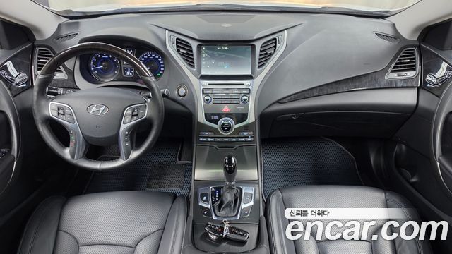 Hyundai Grandeur 2016 — photo 10