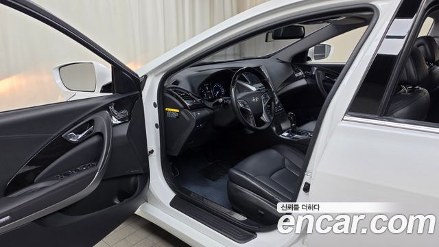 Hyundai Grandeur 2016 — photo 13