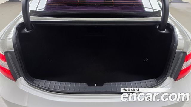 Hyundai Grandeur 2016 — photo 31