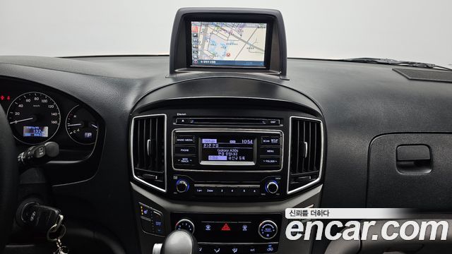 Hyundai Starex 2017 — photo 14