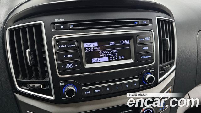 Hyundai Starex 2017 — photo 16