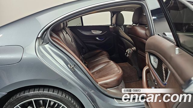 Mercedes-Benz CLS-Class 2019 — photo 17