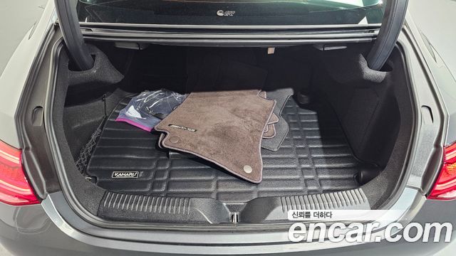 Mercedes-Benz CLS-Class 2019 — photo 23