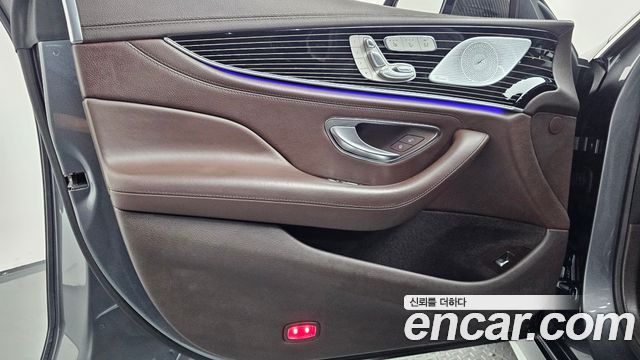 Mercedes-Benz CLS-Class 2019 — photo 14