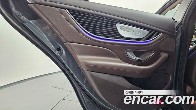 Mercedes-Benz CLS-Class 2019 — photo 15
