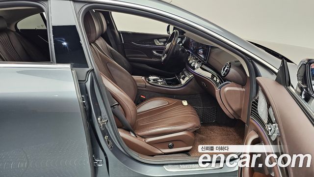 Mercedes-Benz CLS-Class 2019 — photo 16