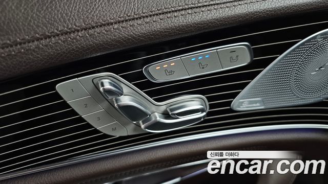 Mercedes-Benz CLS-Class 2019 — photo 29