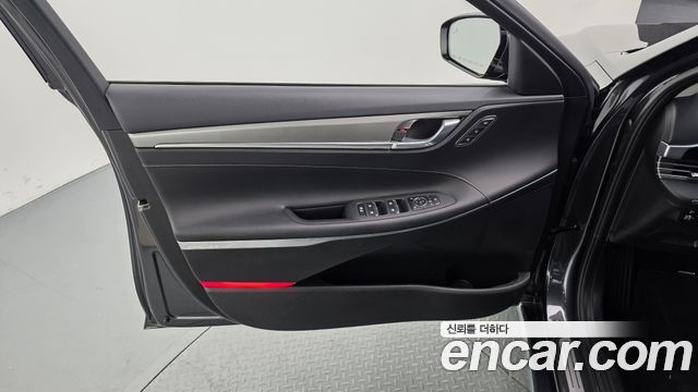 Hyundai Grandeur 2022 — photo 14