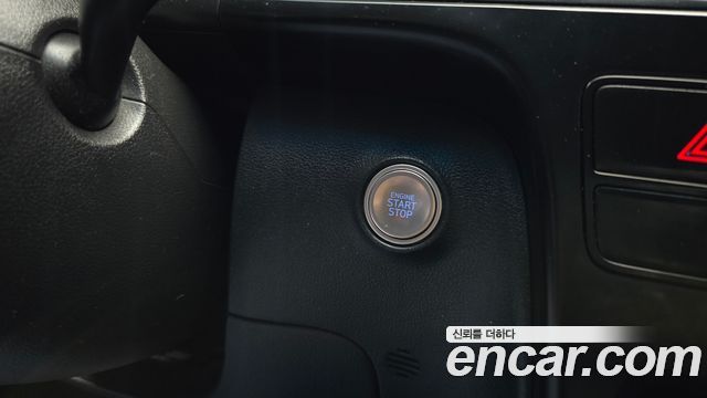 Hyundai Staria 2023 — photo 24