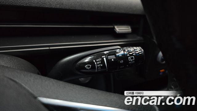 Hyundai Staria 2023 — photo 25