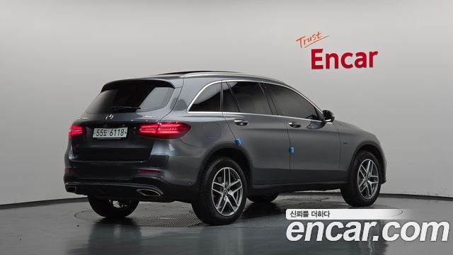 Mercedes-Benz GLC-Class 2019 — photo 2