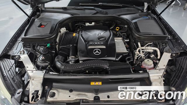 Mercedes-Benz GLC-Class 2019 — photo 6