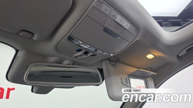Mercedes-Benz GLC-Class 2019 — photo 29