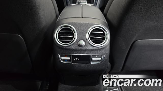 Mercedes-Benz GLC-Class 2019 — photo 34