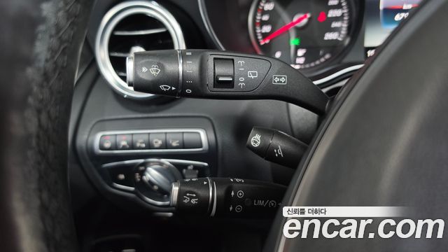 Mercedes-Benz GLC-Class 2019 — photo 38