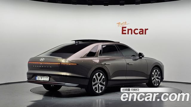 Hyundai Grandeur 2023 — photo 2