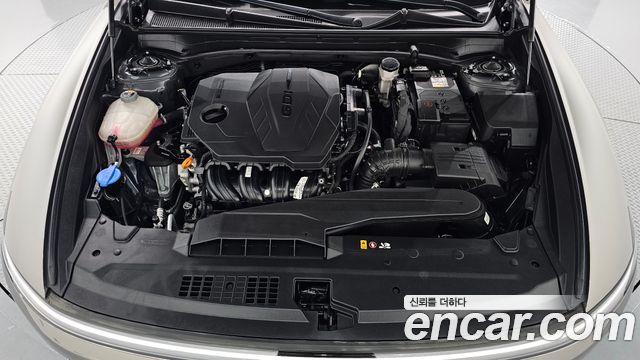 Hyundai Grandeur 2023 — photo 6