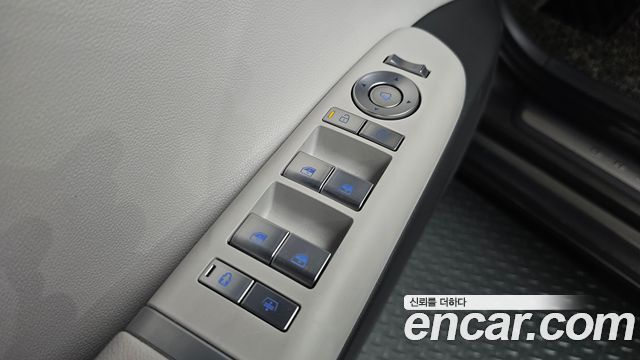 Hyundai Grandeur 2023 — photo 28