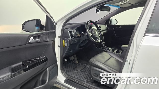 Kia Sportage 2018 — photo 10