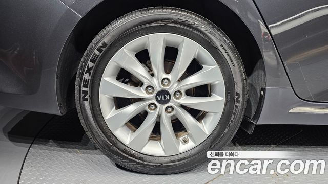 Kia K5 2016 — photo 5